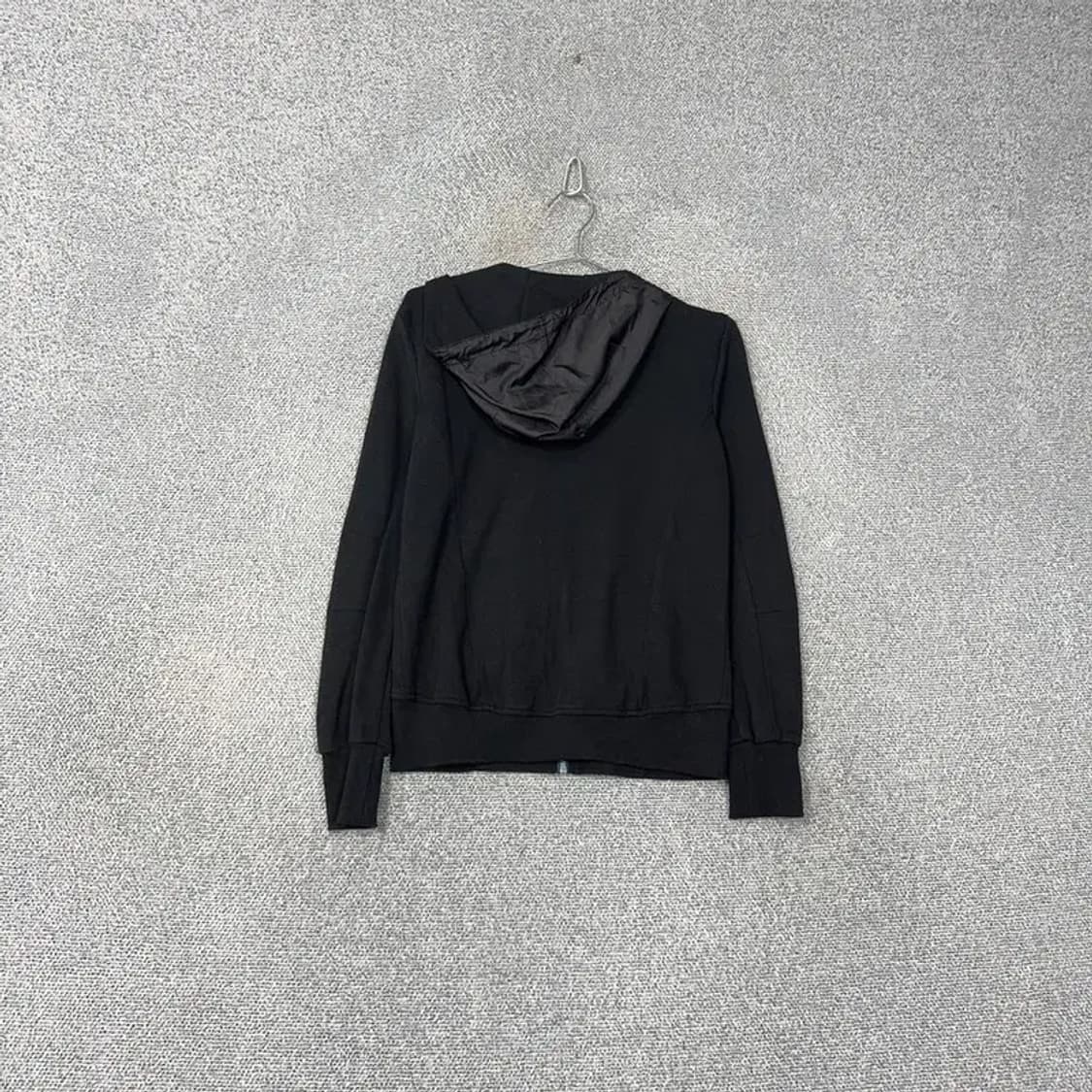 해지스 스포츠 로고 블랙 기능성 여성 후드집업 90 상품이미지2