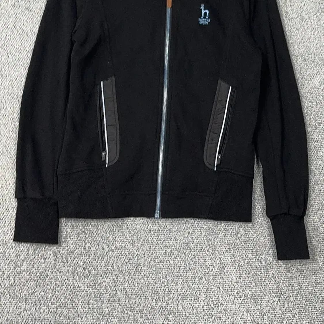 해지스 스포츠 로고 블랙 기능성 여성 후드집업 90 상품이미지4