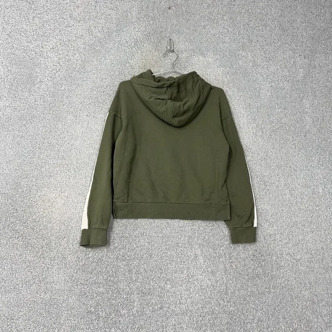 NBA 브룩클린 카키 프린팅 로고 후드티 XS 상품이미지2