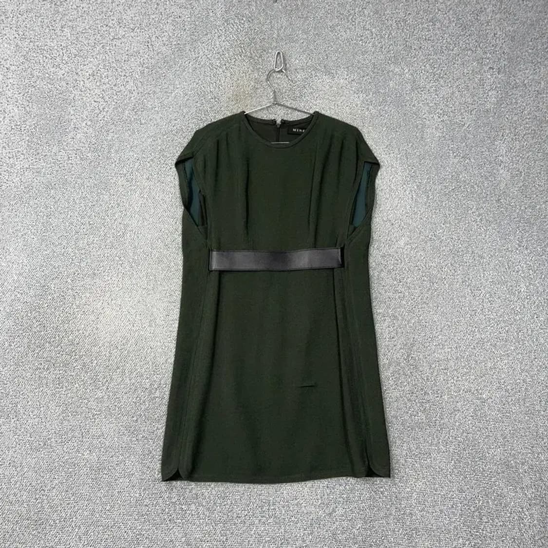 한섬 마인 레이온 카키 원피스 82-94-160 상품이미지1