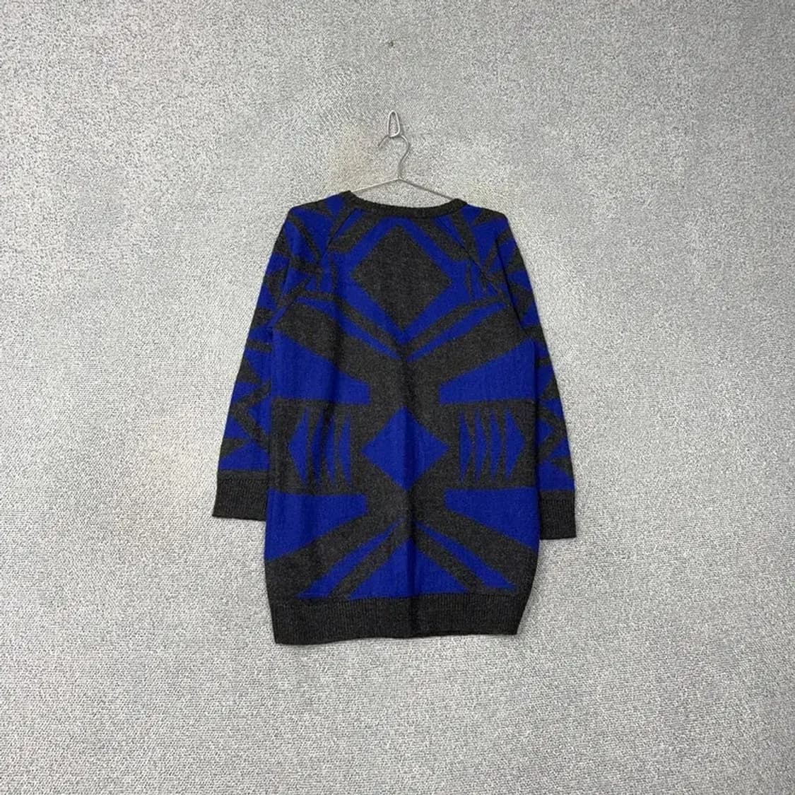 게스 여성 패턴 그레이 니트 XS 상품이미지2