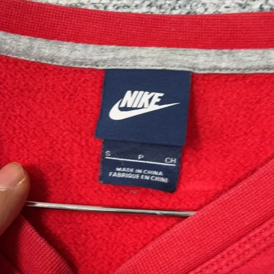 나이키 레트로 스펠 로고 프린팅 레드 맨투맨 S 상품이미지3