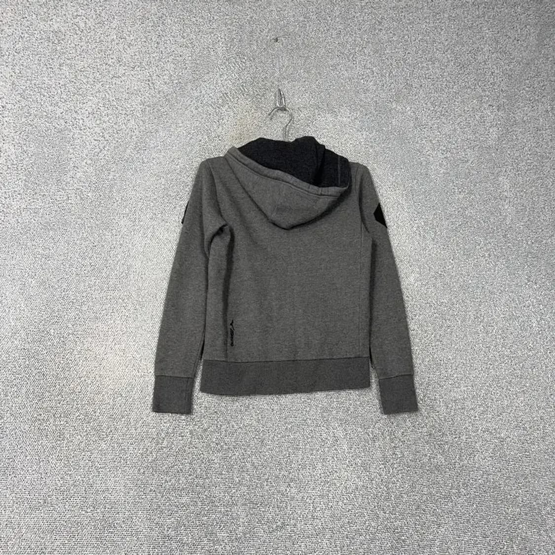 미즈노 그레이 로고 여성 캐주얼 후드집업 90 상품이미지2