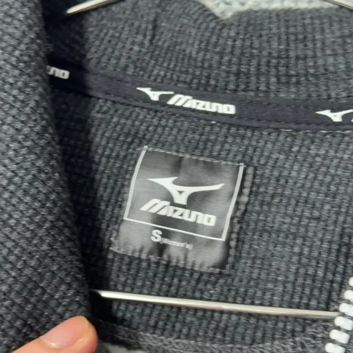 미즈노 그레이 로고 여성 캐주얼 후드집업 90 상품이미지5