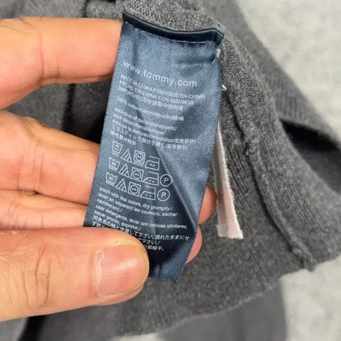 타미힐피거 로고 라운드넥 그레이 니트 M 상품이미지4