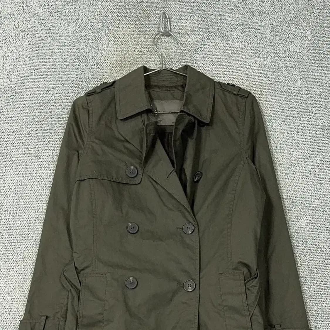 자라 벨티드 카키 트렌치 M 상품이미지3