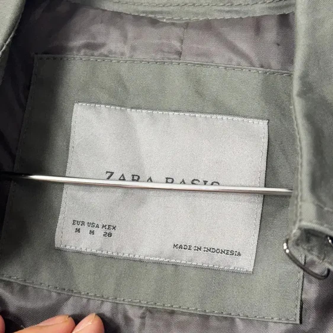 자라 벨티드 카키 트렌치 M 상품이미지5