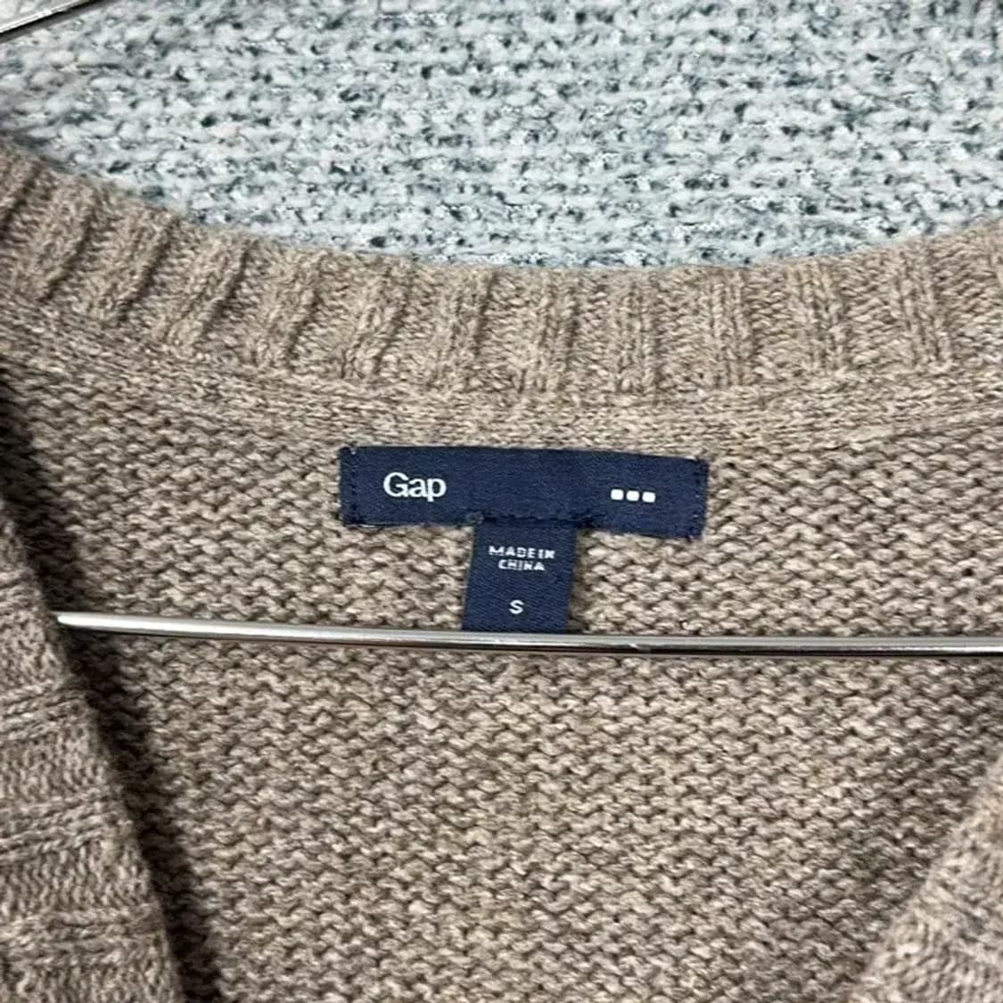 갭 브이넥 베이지 니트 S 상품이미지5