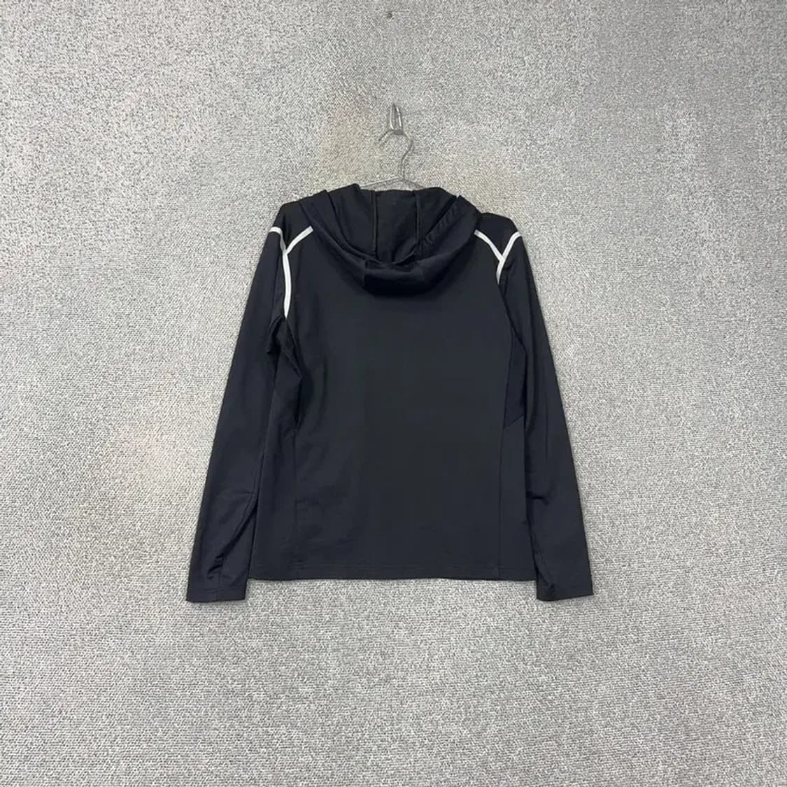 휠라 로고 남성 기능성 운동 후드집업 95 상품이미지2