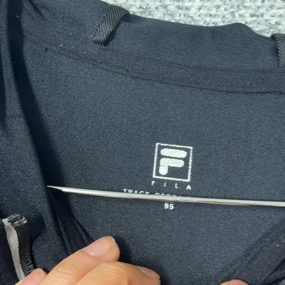 휠라 로고 남성 기능성 운동 후드집업 95 상품이미지3