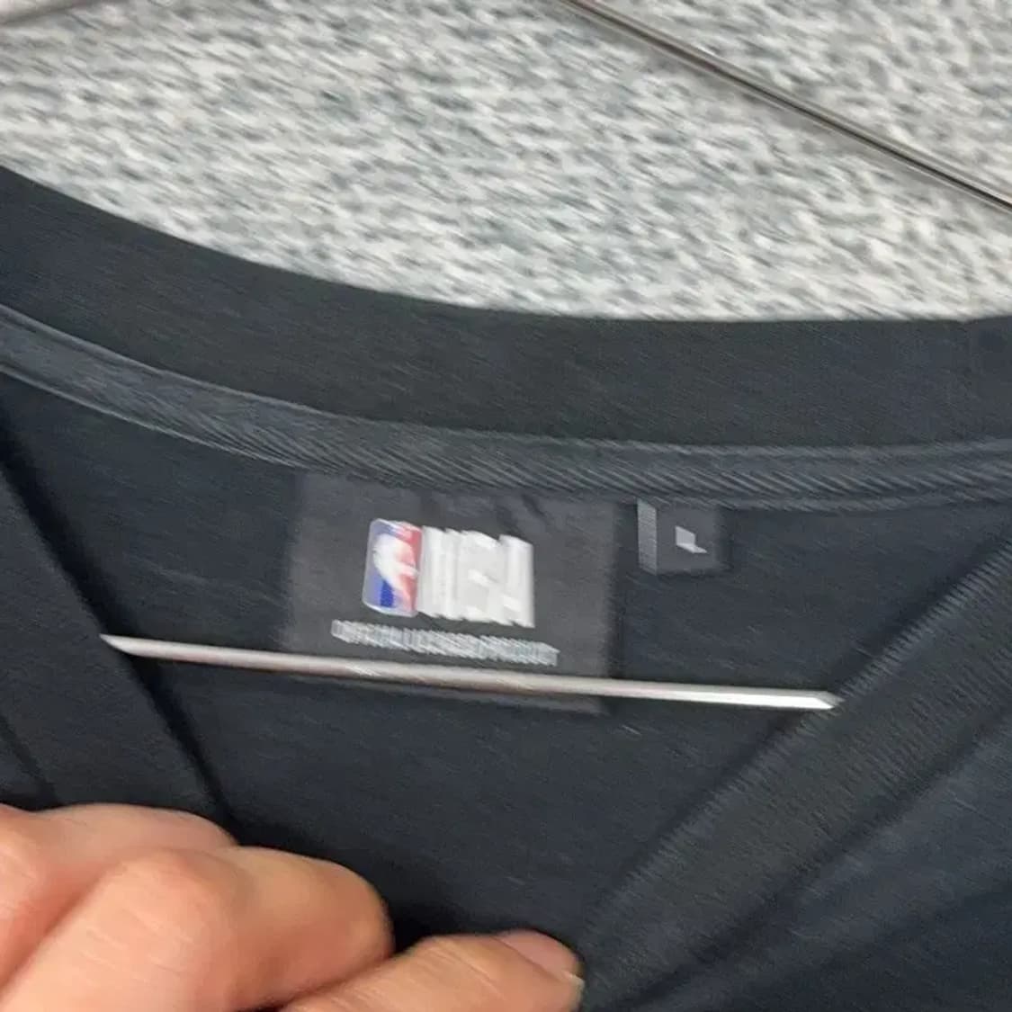 NBA 로고 올블랙 긴팔티 L 상품이미지3