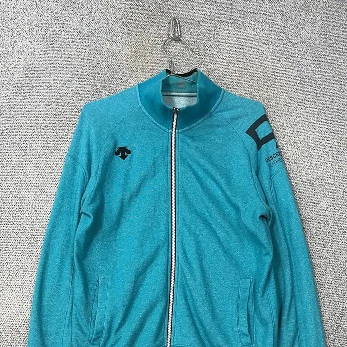 데상트 기능성 민트 집업 져지 100 상품이미지3