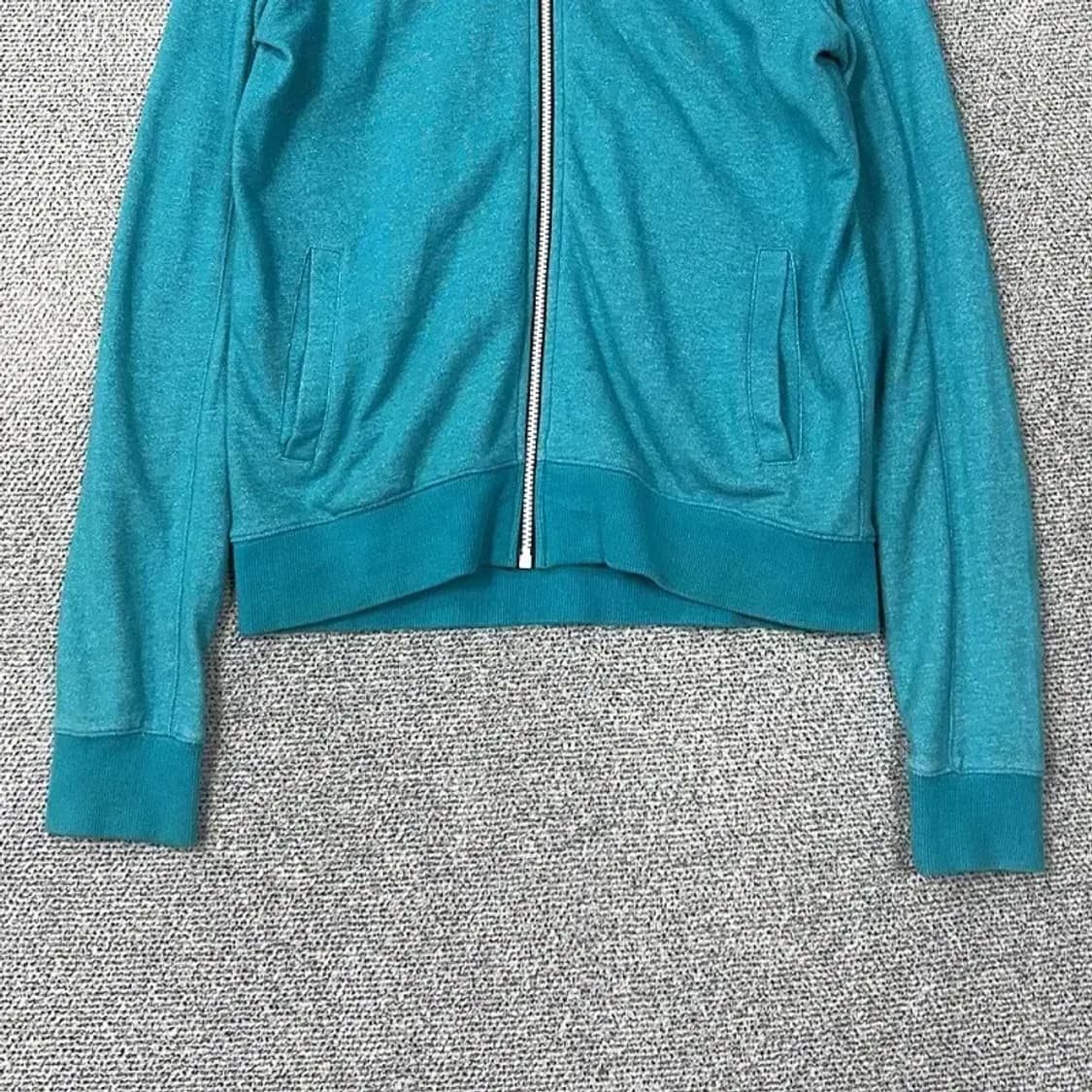 데상트 기능성 민트 집업 져지 100 상품이미지4