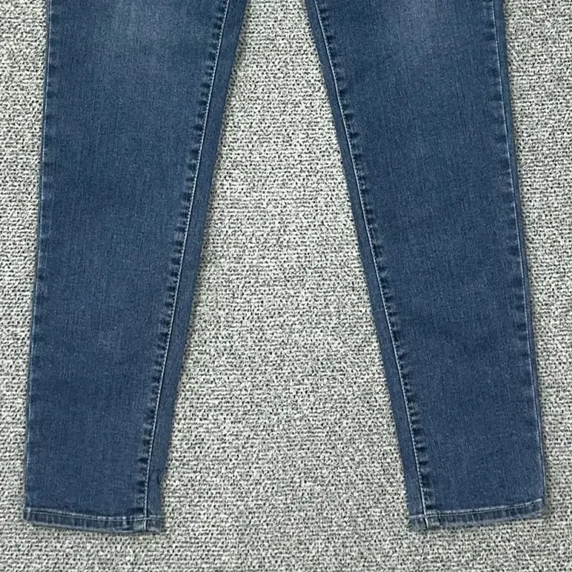 게스 삼각로고 여성 청바지 26 상품이미지4