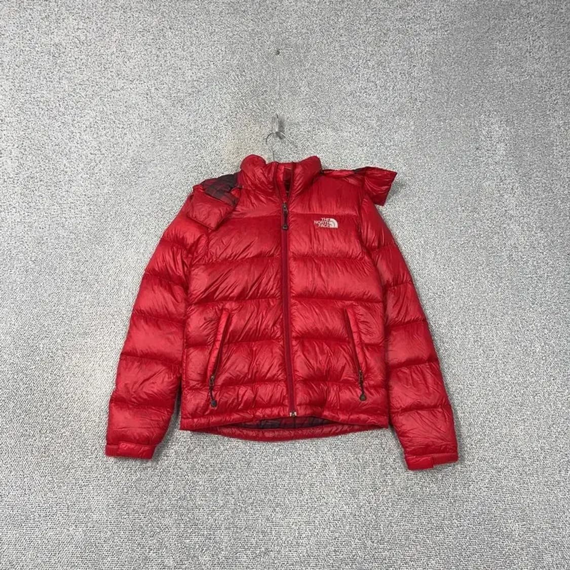 노스페이스 화이트라벨 눕시 800 레드 패딩 XS 상품이미지1