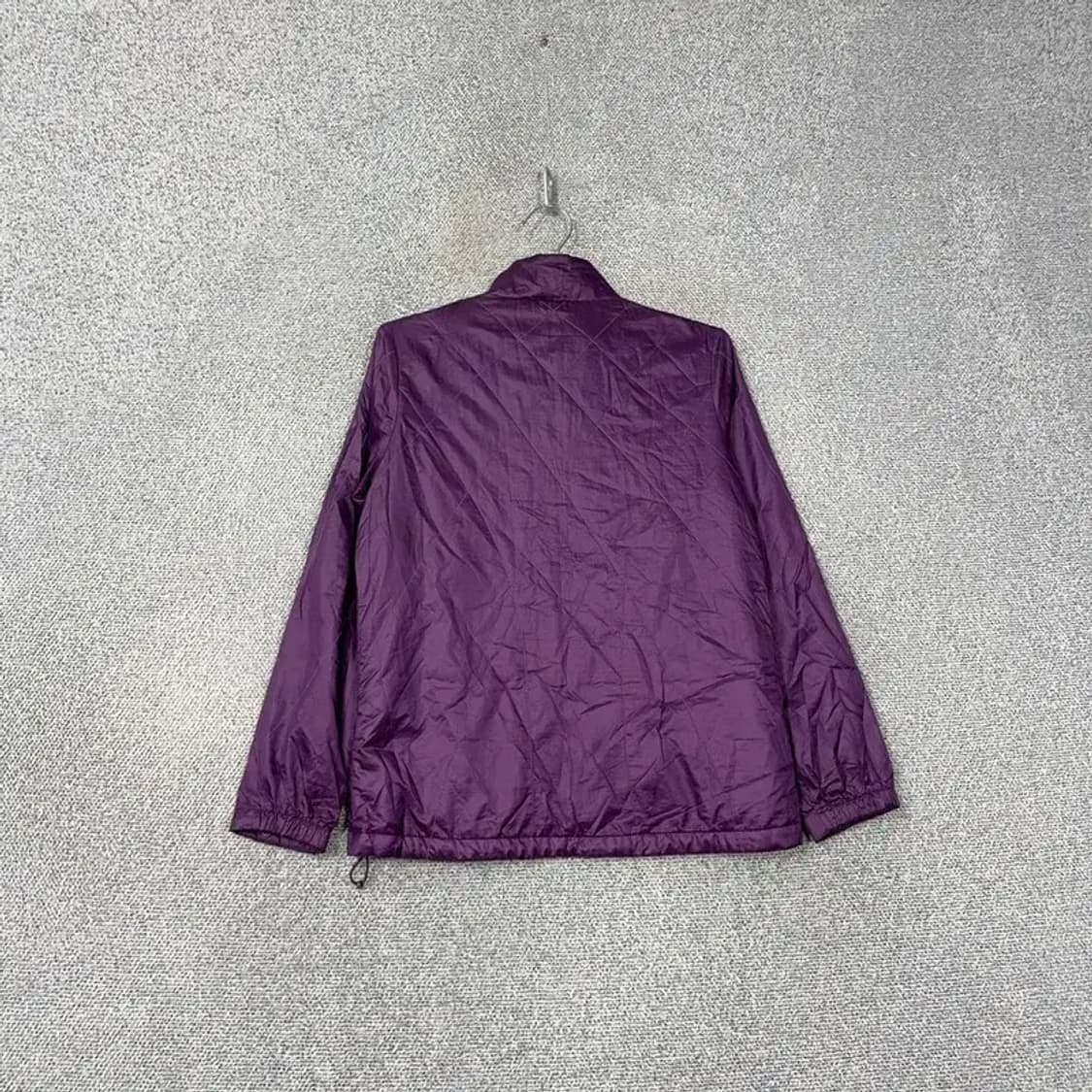 아이더 여성 등산 퍼플 바람막이 M 상품이미지2