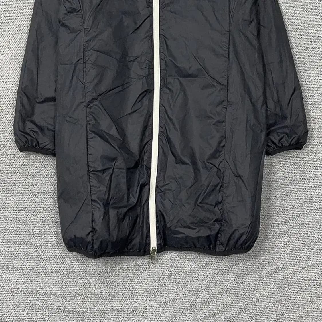 나이키 스우시 양면 블랙 패딩 XS 상품이미지4