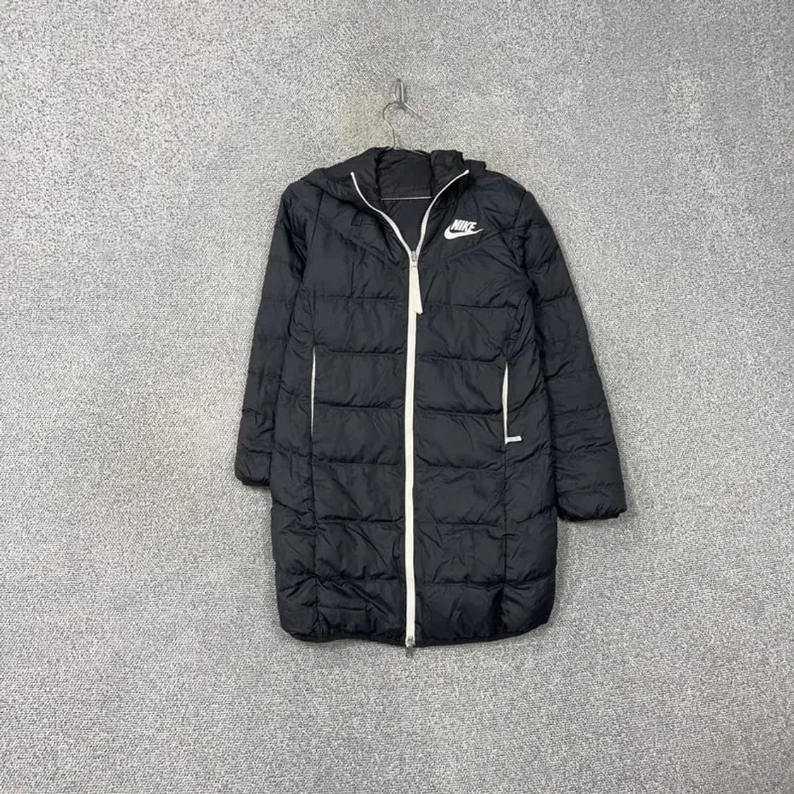나이키 스우시 양면 블랙 패딩 XS 상품이미지5