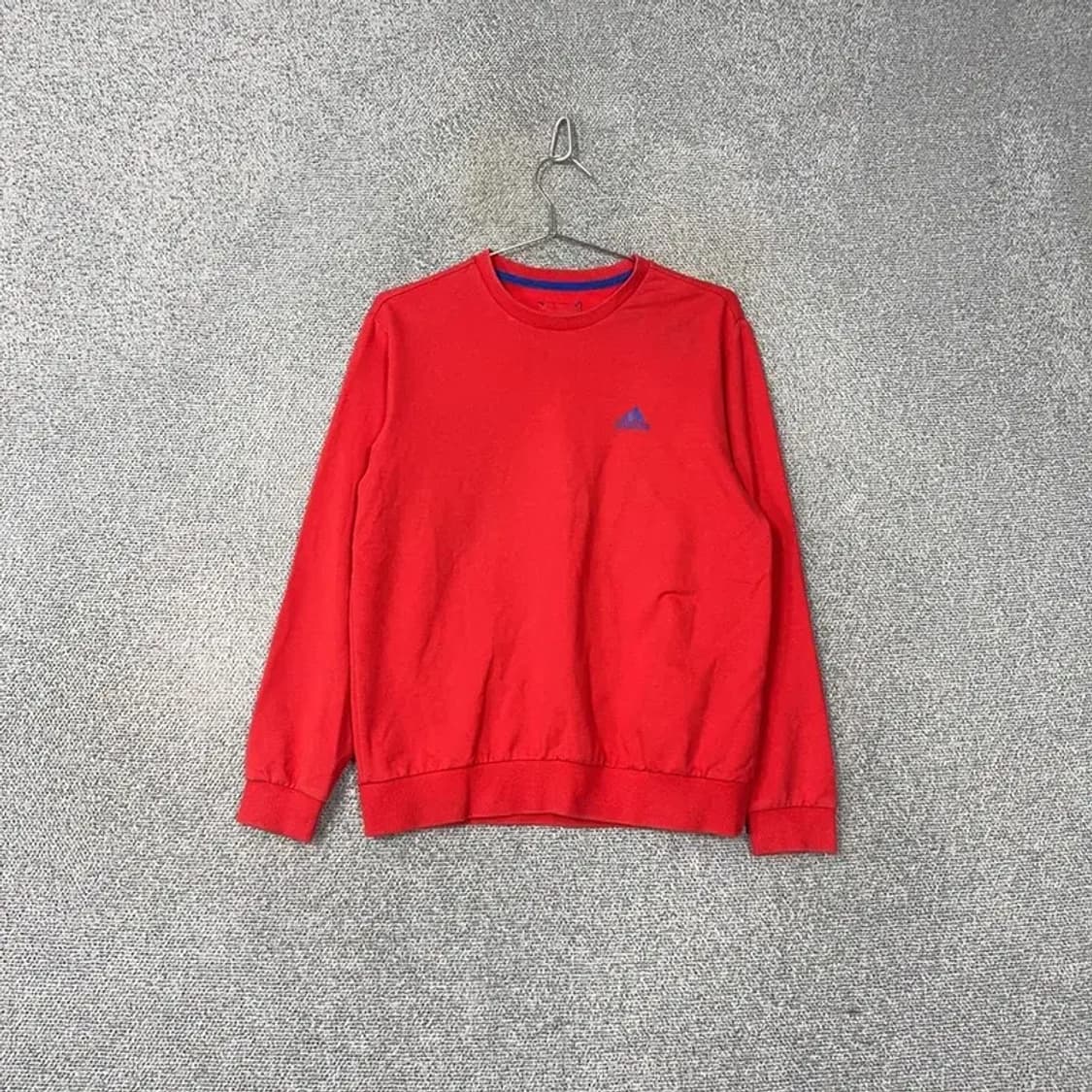 아디다스 로고 레드 맨투맨 90 상품이미지1