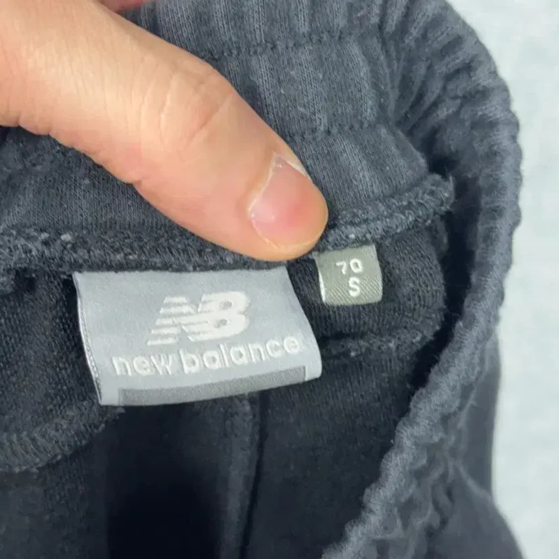 뉴발란스 로고 블랙 팬츠 70 상품이미지5