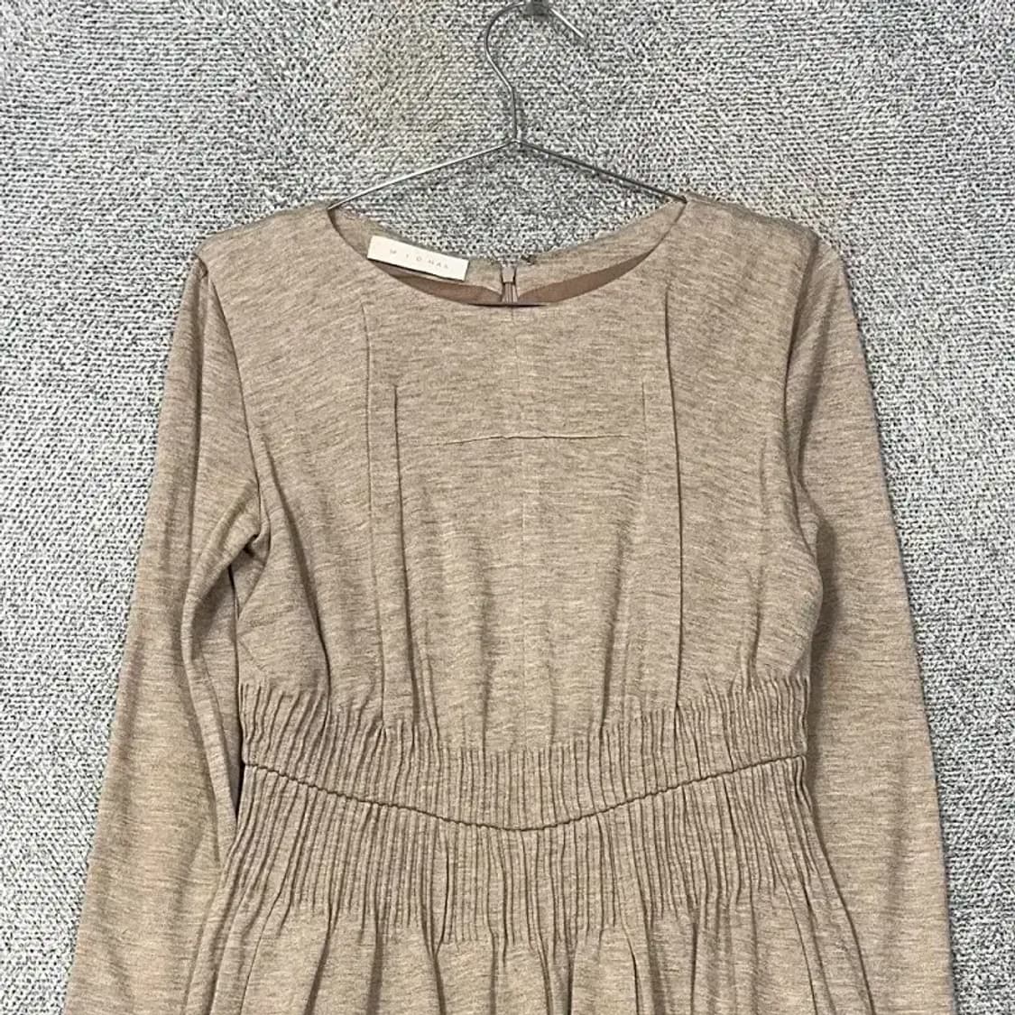 미샤 베이지 울 원피스 85-97-160 상품이미지3