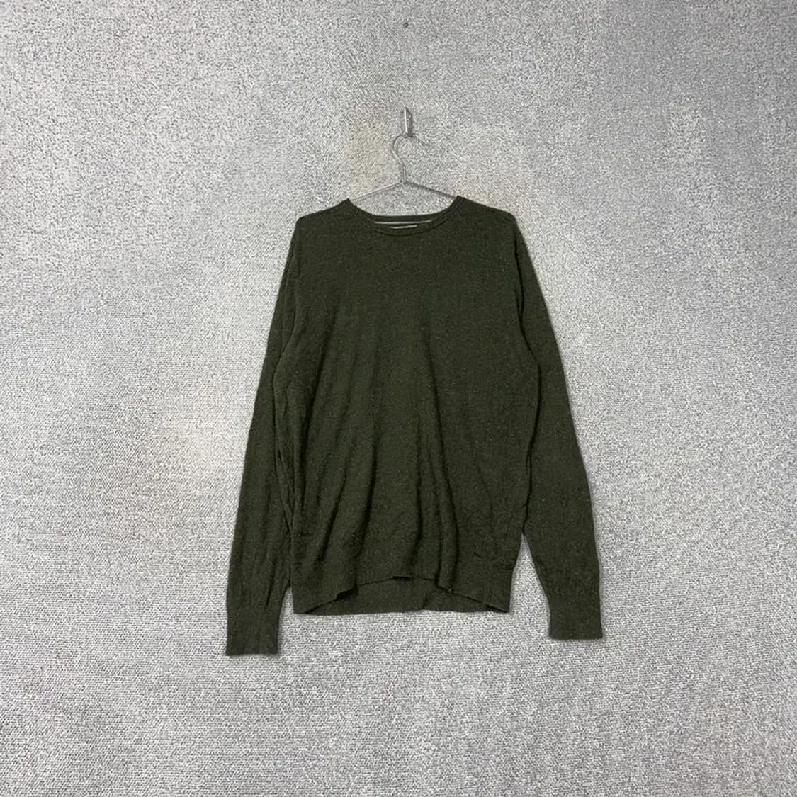 타미힐피거 캐주얼 카키 배색 남성 니트 L 상품이미지1