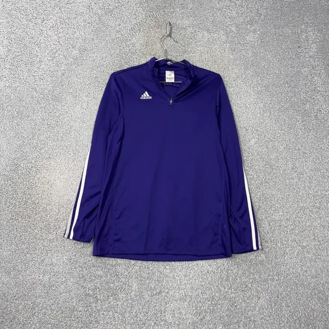 아디다스 퍼플 로고 기능성 카라티 L 상품이미지1