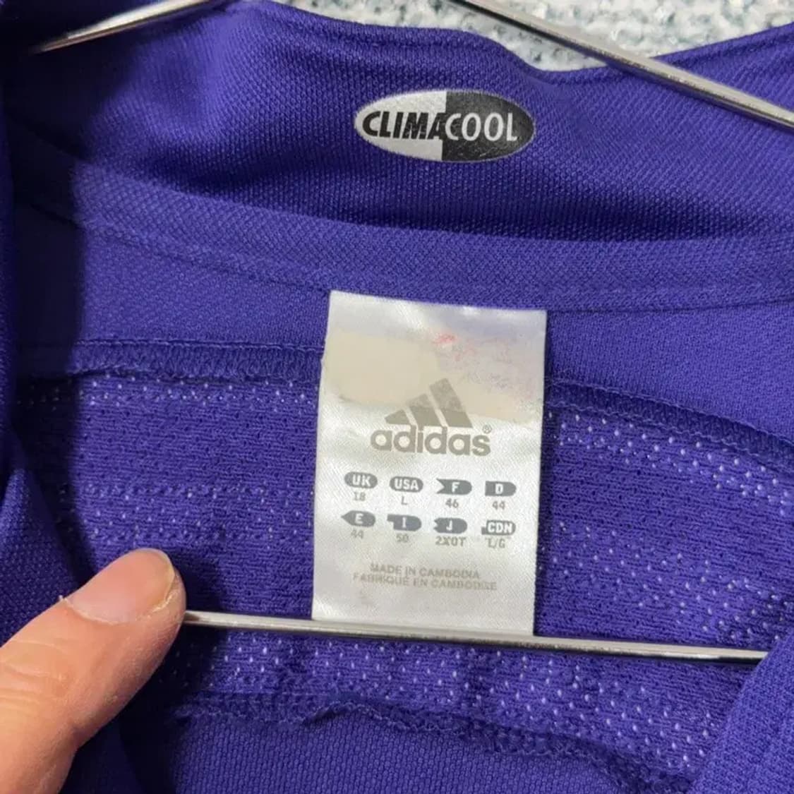 아디다스 퍼플 로고 기능성 카라티 L 상품이미지3