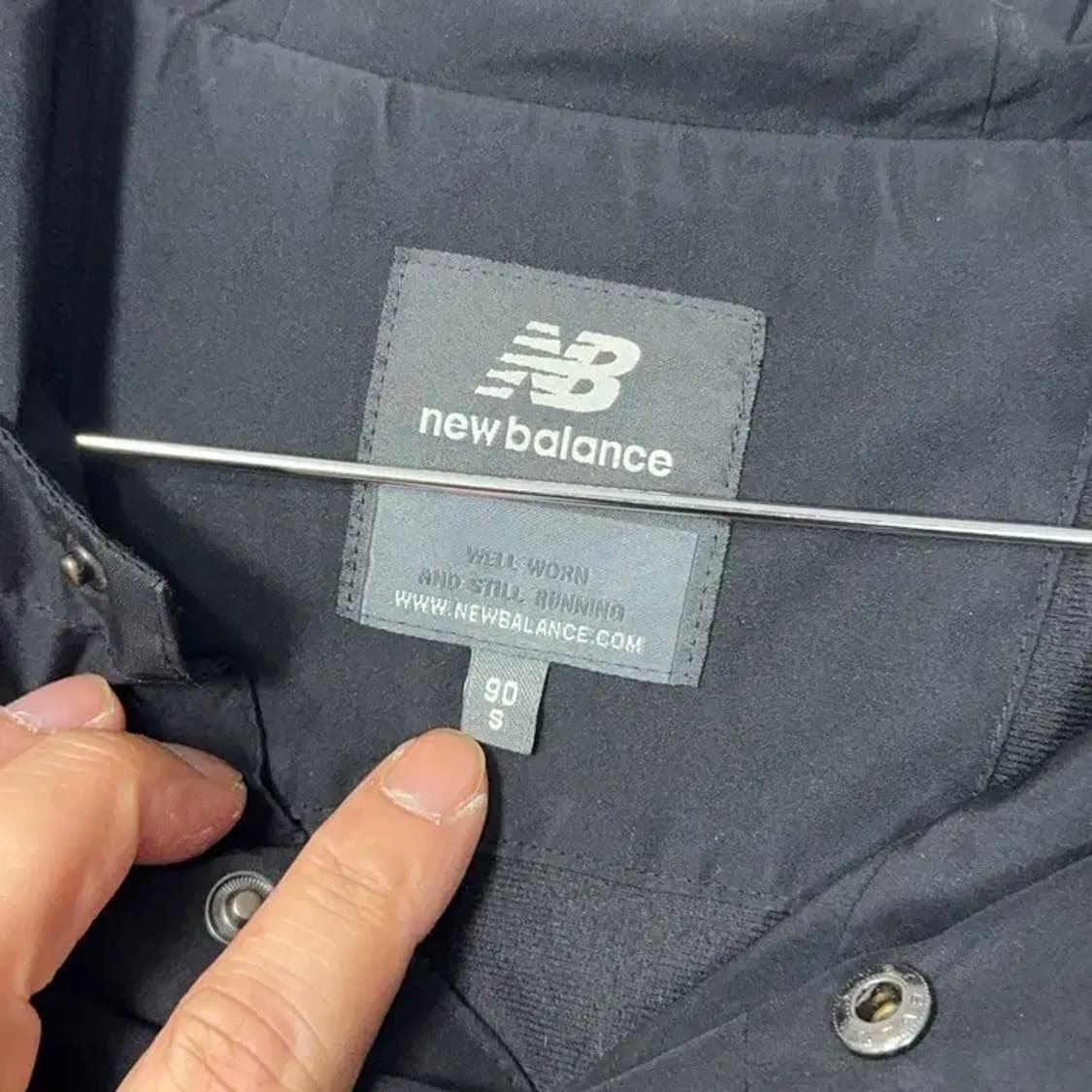 뉴발란스 로고 블랙 사이드라인 버튼 롱 점퍼 자켓 S 상품이미지5