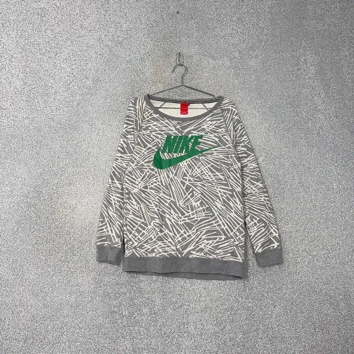 나이키 애니멀 프린팅 그린 스우시 빈티지 맨투맨 M 상품이미지1