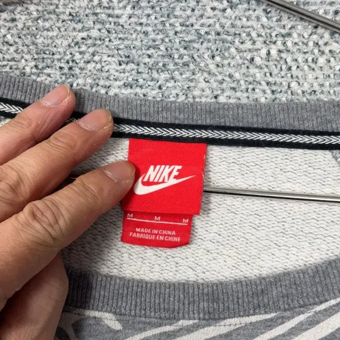 나이키 애니멀 프린팅 그린 스우시 빈티지 맨투맨 M 상품이미지3