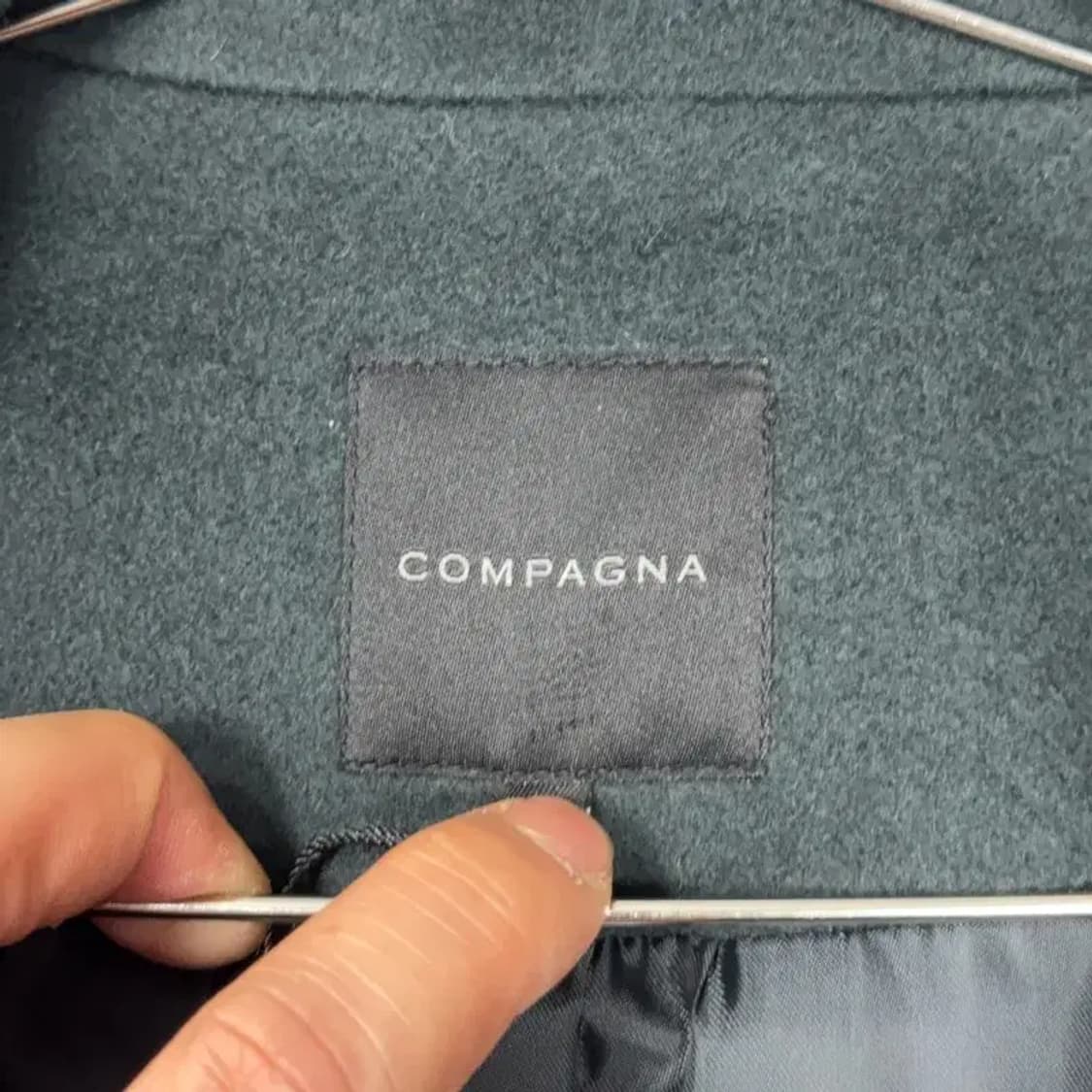 [새상품] 꼼빠니아 카키 울 코트 55 상품이미지5