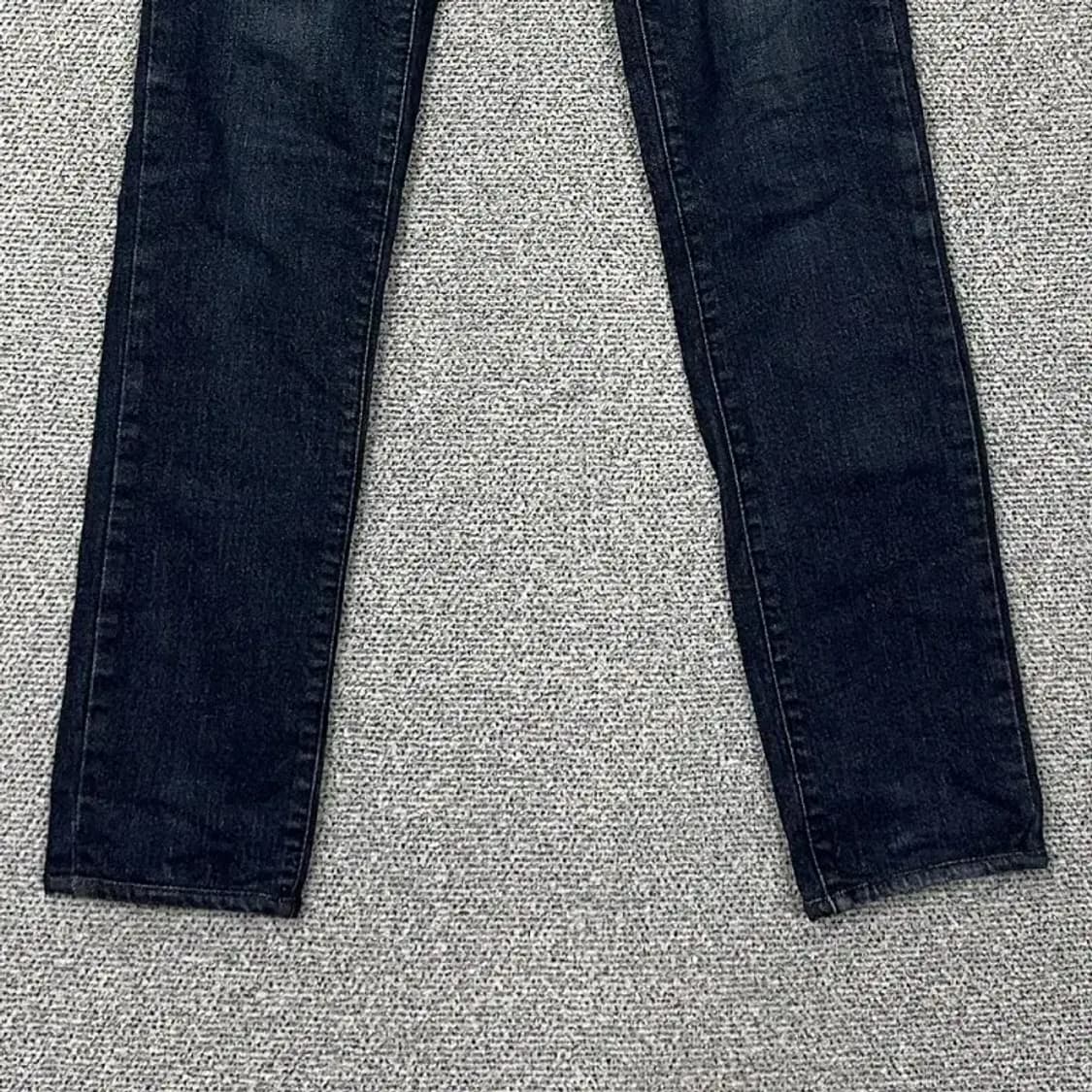 게스 삼각로고 워싱 청바지 26 상품이미지4