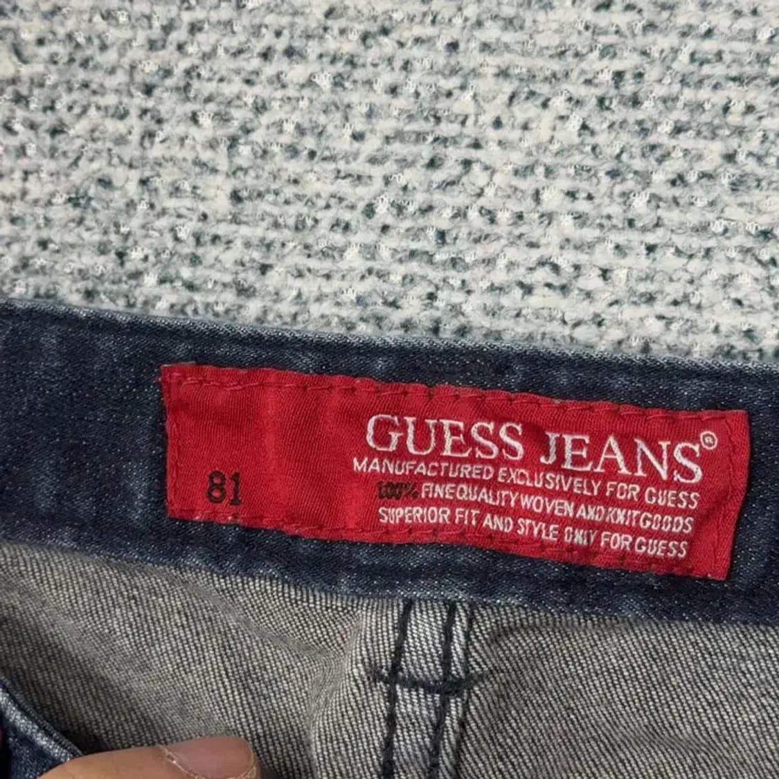 게스 삼각로고 워싱 청바지 26 상품이미지6