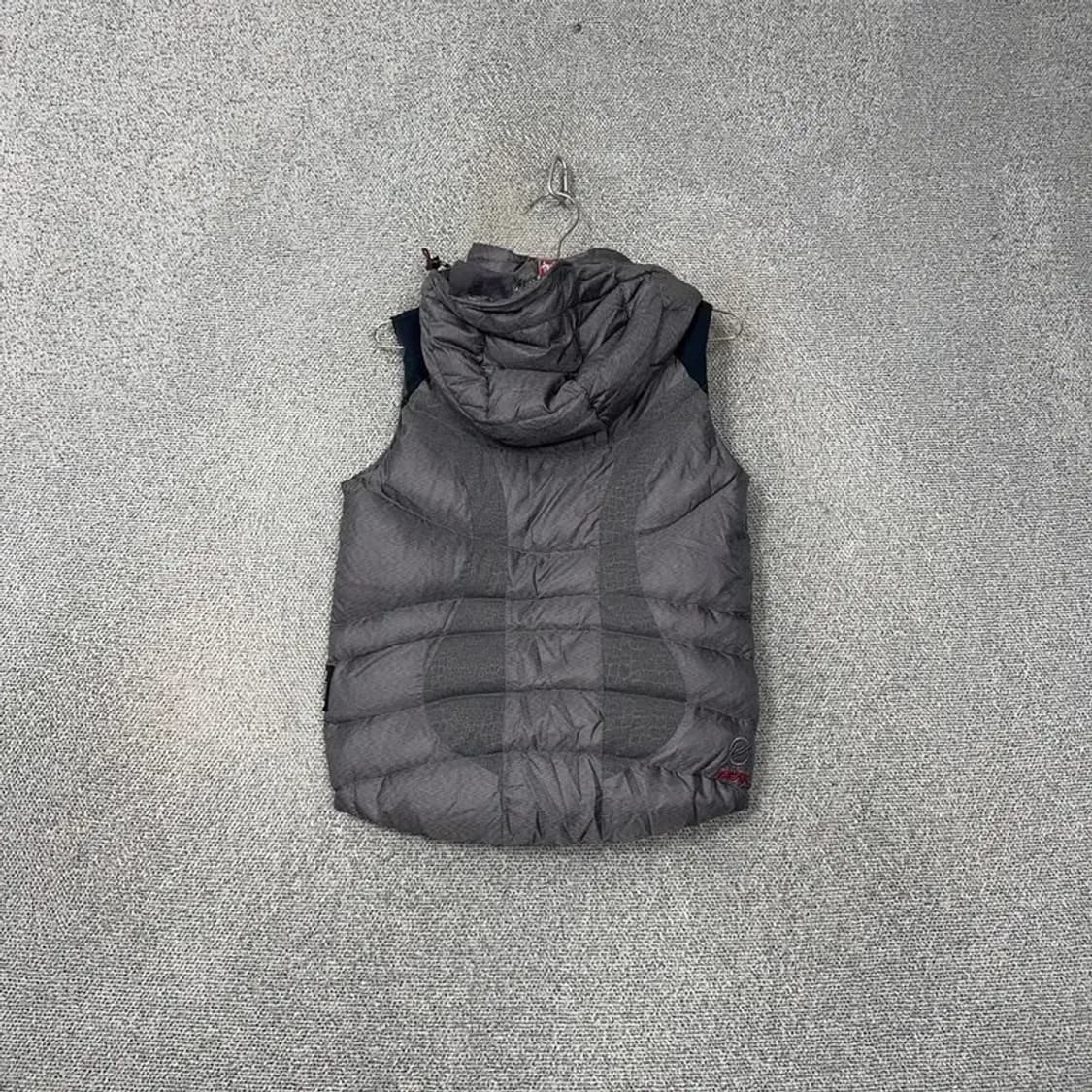 블랙야크 그레이 로고 캐주얼 후드 다운 패딩 조끼 90 상품이미지2