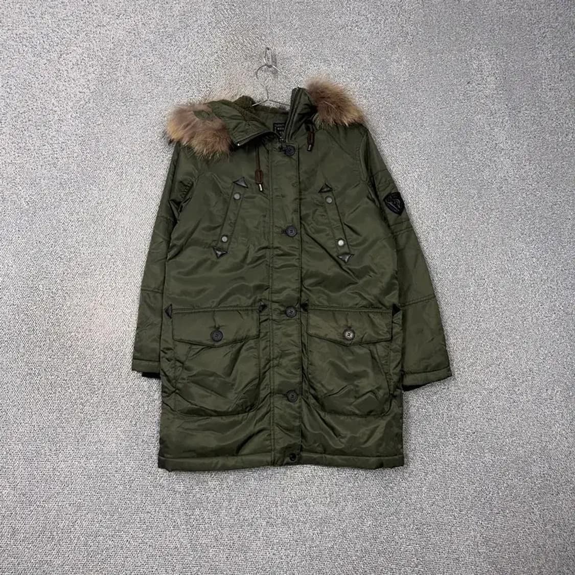 게스 여성 빈티지 카키 로고 야상 코트 패딩 점퍼 XS 상품이미지1