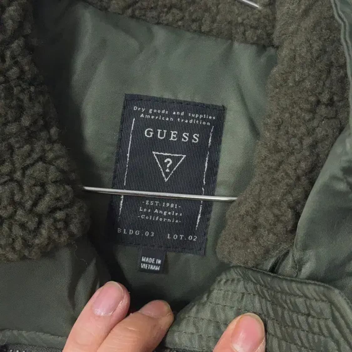 게스 여성 빈티지 카키 로고 야상 코트 패딩 점퍼 XS 상품이미지5