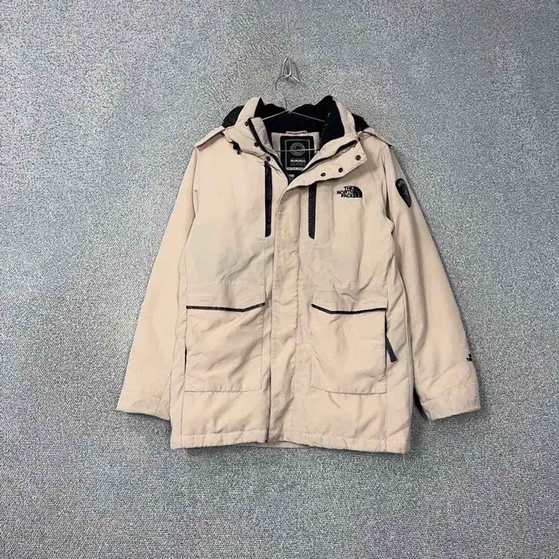 노스페이스 베이지 여성 캐주얼 패딩 점퍼 S 상품이미지1