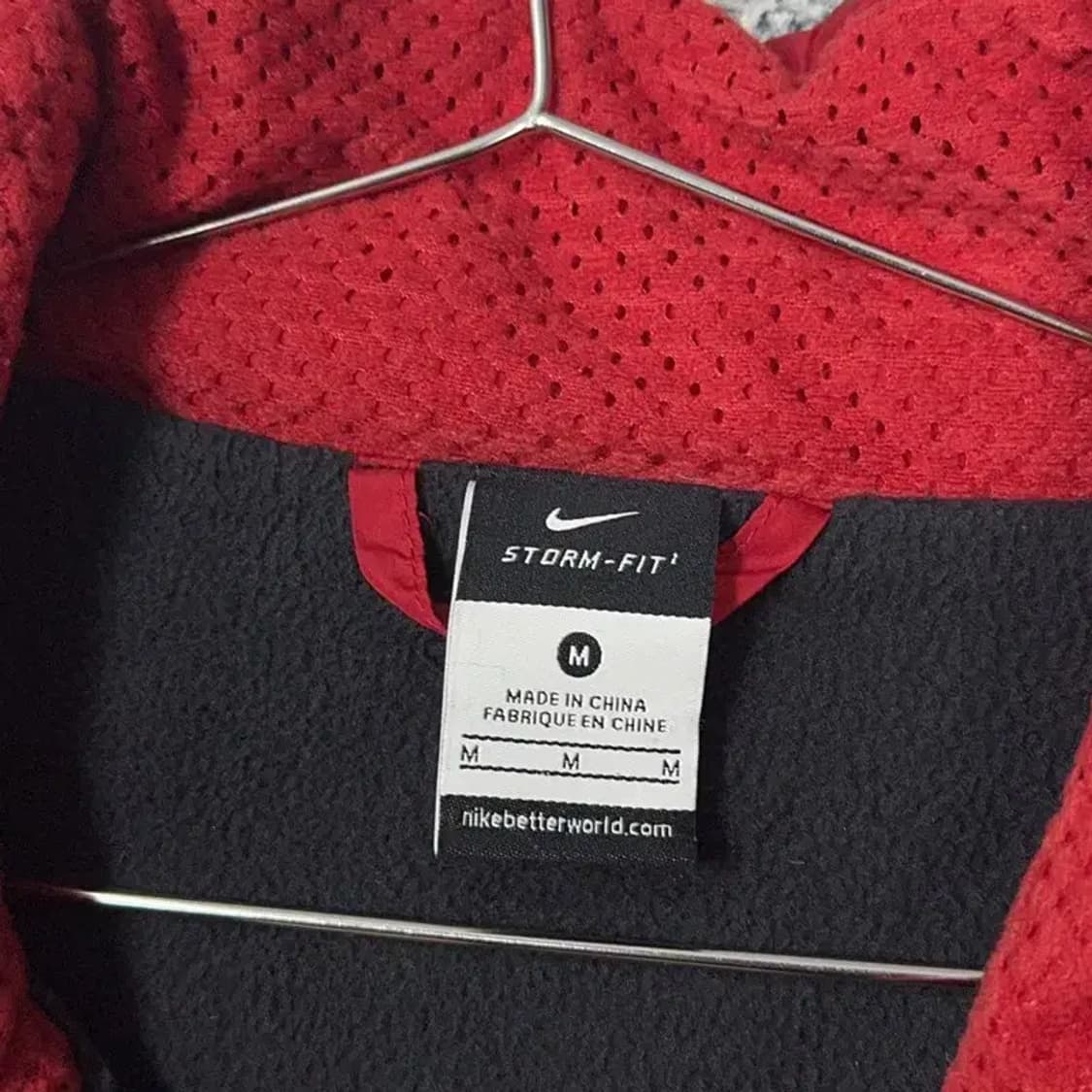 나이키 스톰핏 레드 로고 패딩 점퍼 M 상품이미지3