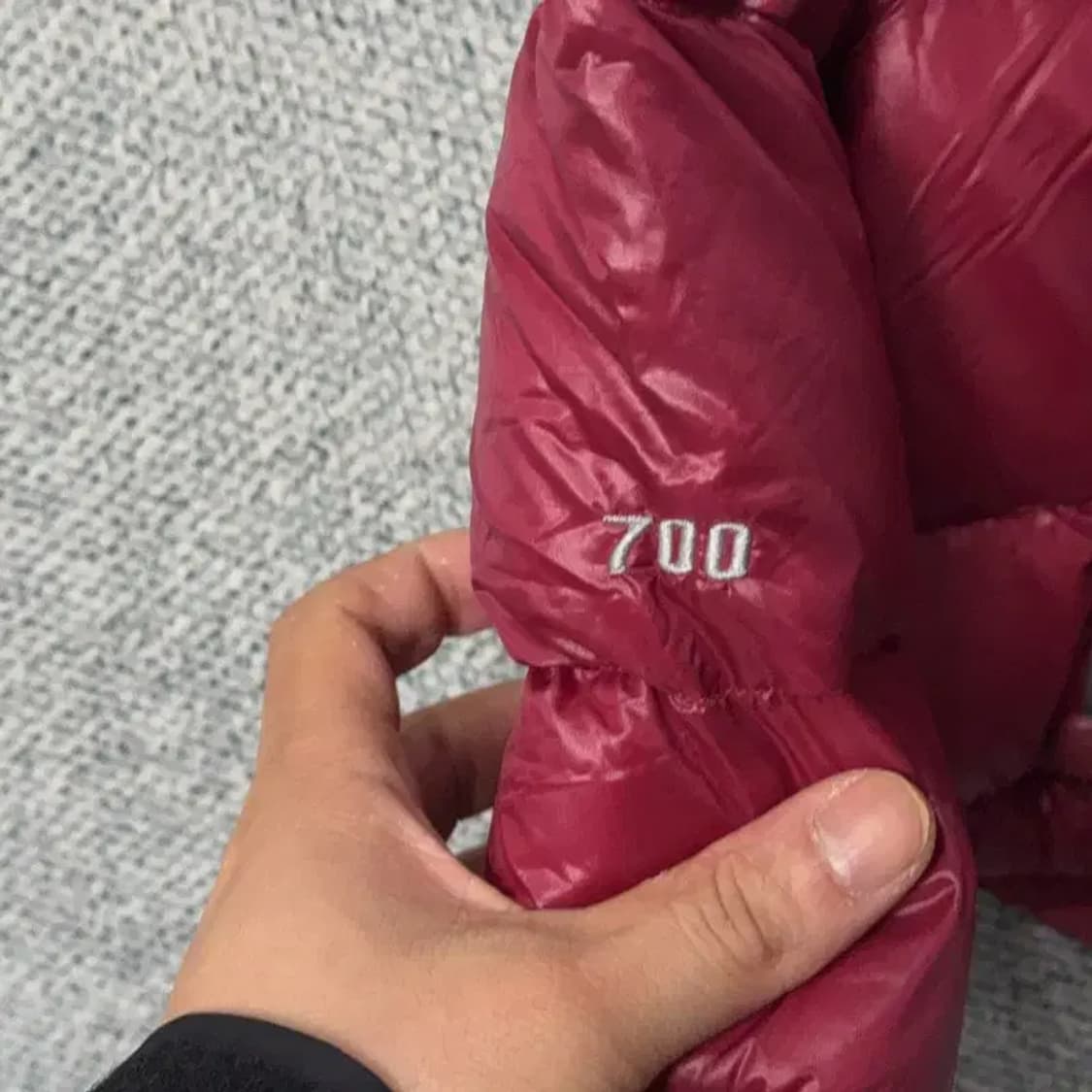 노스페이스 700 버건디 로고 구스다운 거위털 패딩 M 상품이미지3