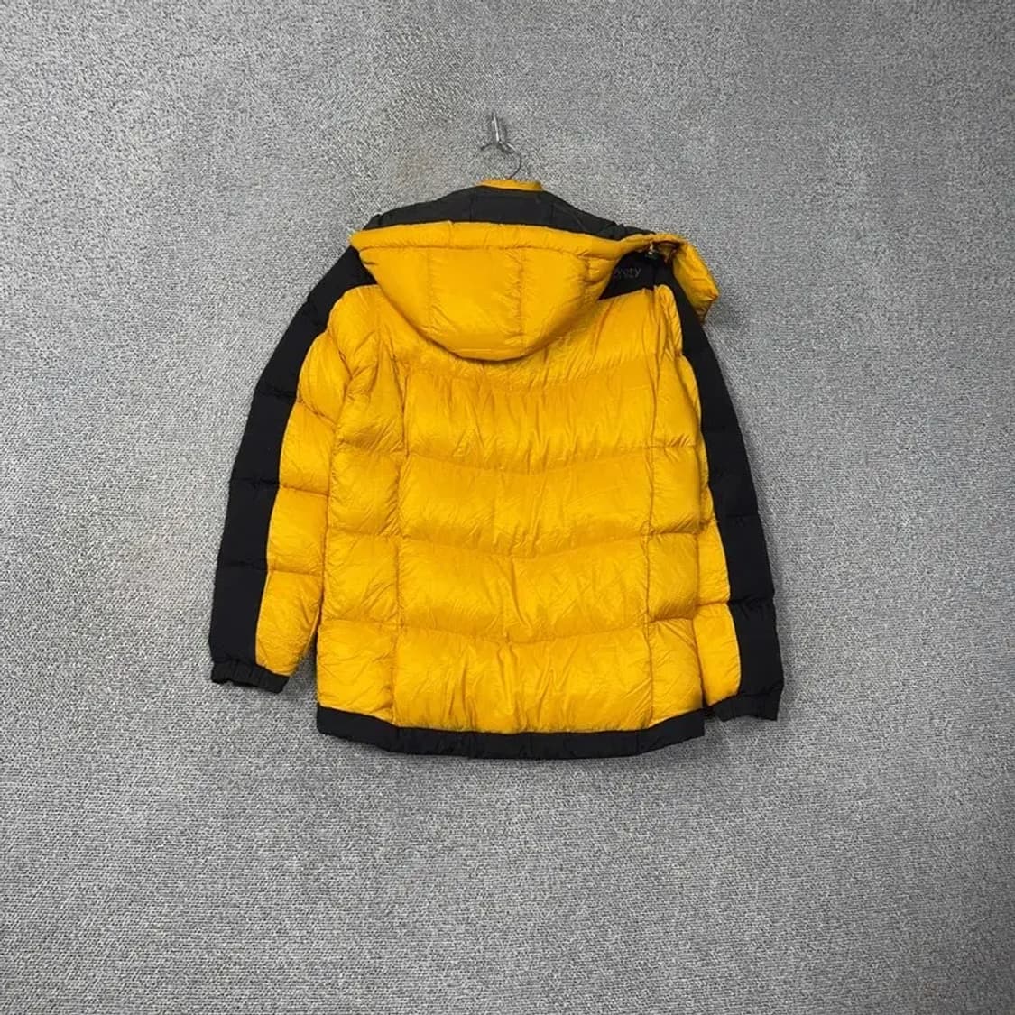 디스커버리 옐로우 로고 덕다운 오리털 패딩 점퍼 95 상품이미지2