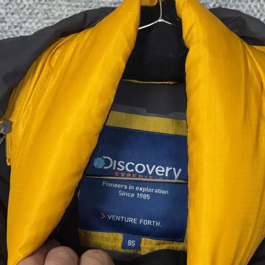 디스커버리 옐로우 로고 덕다운 오리털 패딩 점퍼 95 상품이미지3