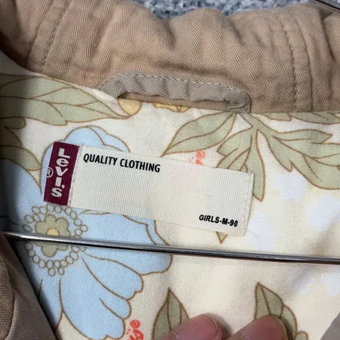 리바이스 베이지 여성 빈티지 패딩 점퍼 M 상품이미지4