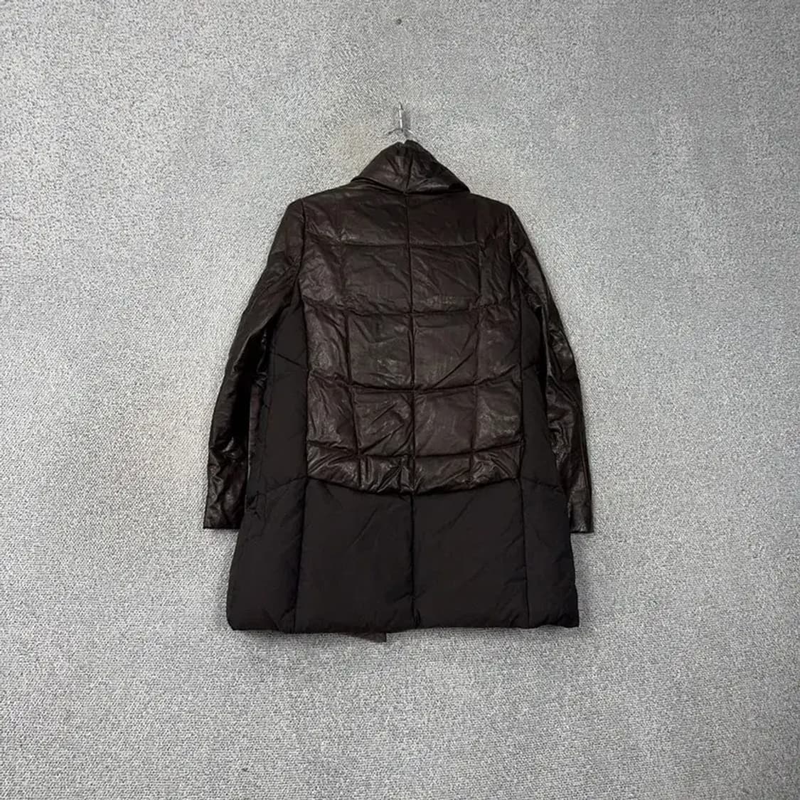 한섬 타임 양가죽 브라운 패딩 66 상품이미지2