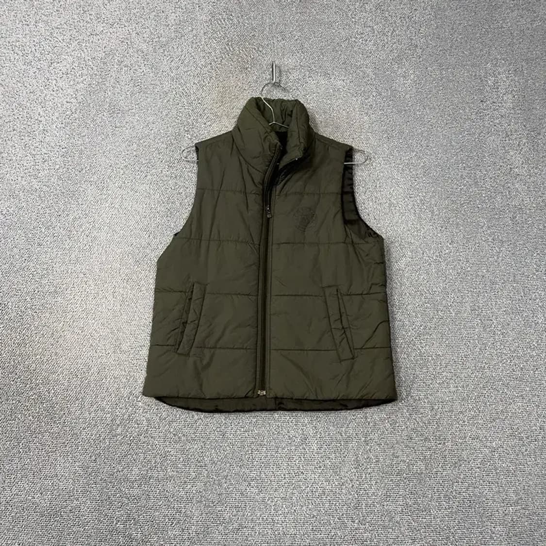 클럽모나코 카키 패딩 조끼 S 상품이미지1