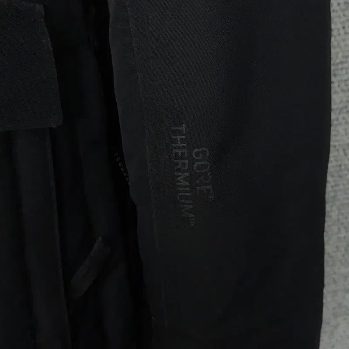 K2 구스다운 고어텍스 블랙 패딩 85 상품이미지3