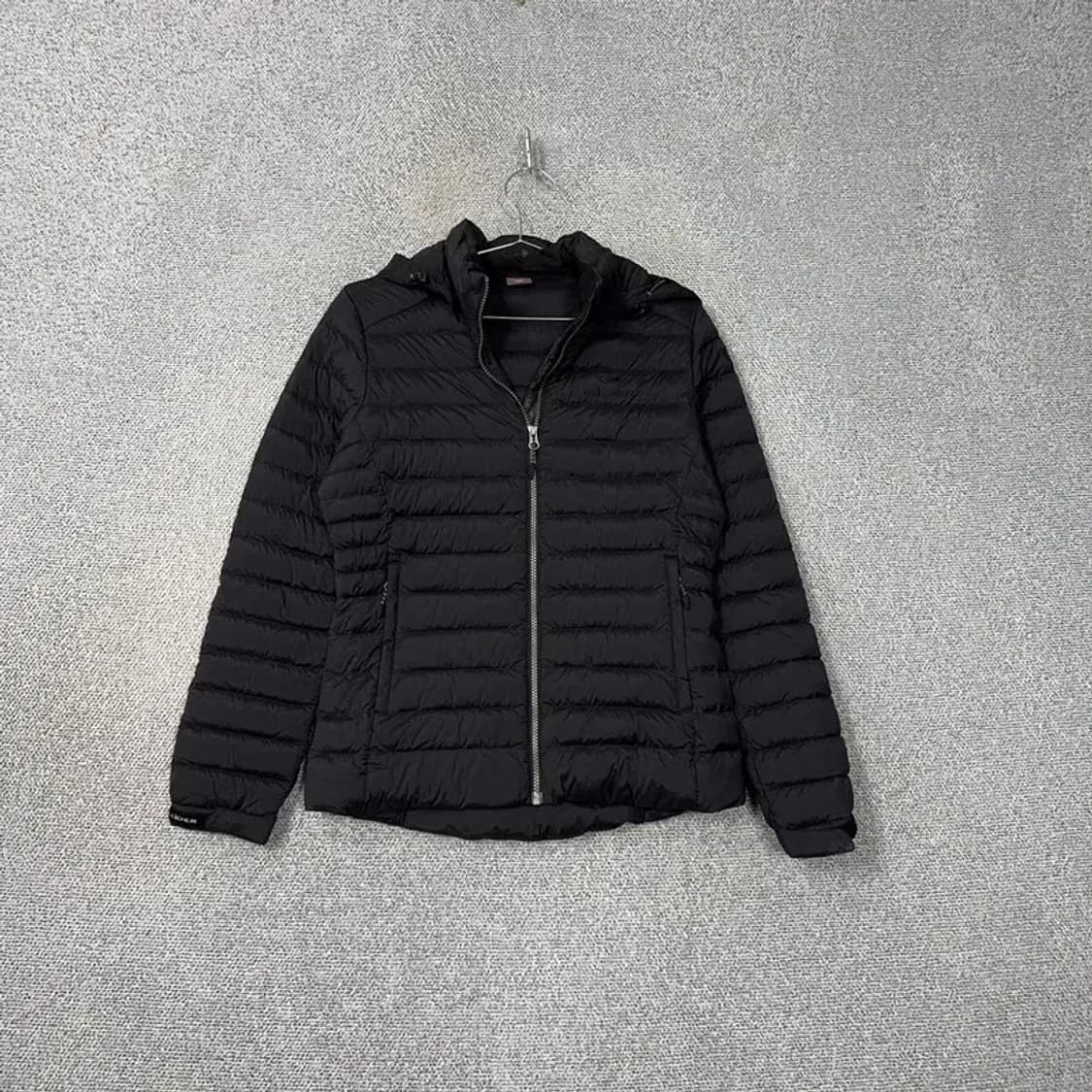 아이더 블랙 캐주얼 경량 구스다운 거위털 패딩 점퍼 M 상품이미지1