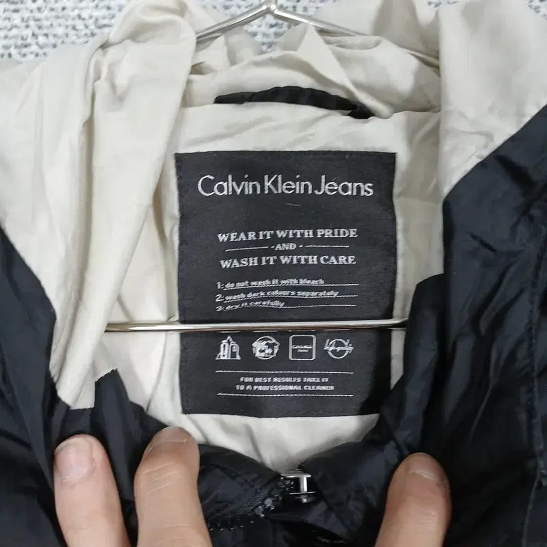 캘빈클라인 버튼 카라코람 블랙 롱 패딩 S 상품이미지5