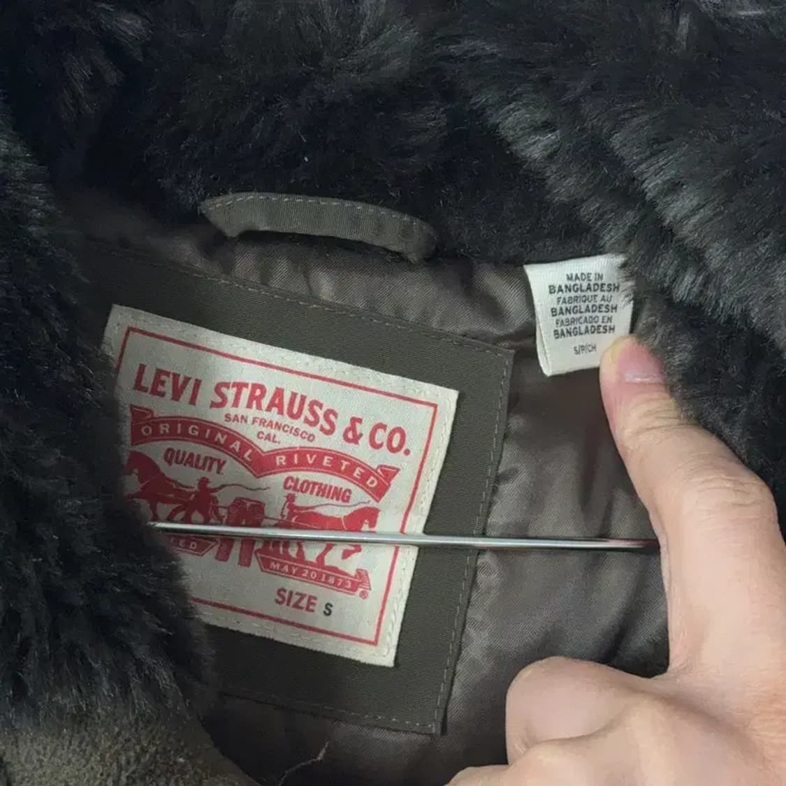 리바이스 후드 카키 패딩 코트 S 상품이미지5