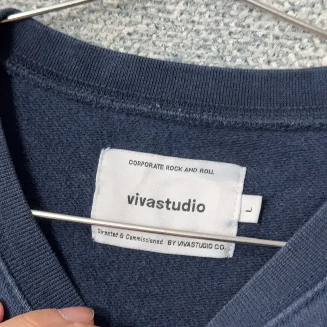 비바스튜디오 리트리버클럽 프린팅 네이비 맨투맨 L 상품이미지3